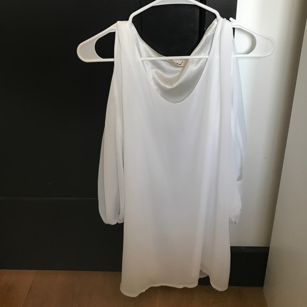 White arm cut out dress