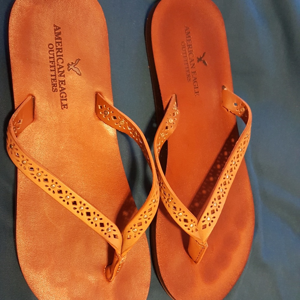 American Eagle sandals