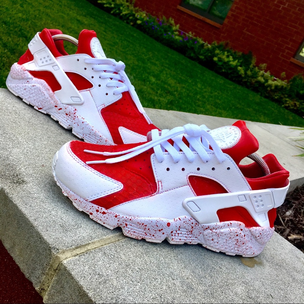 🅱️loody Huaraches