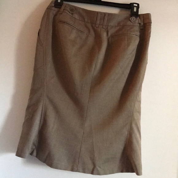 {BCBG Max Azria} skirt - Picture 2 of 3