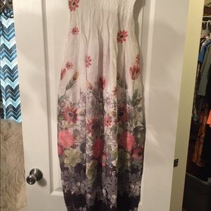 Maxi dress
