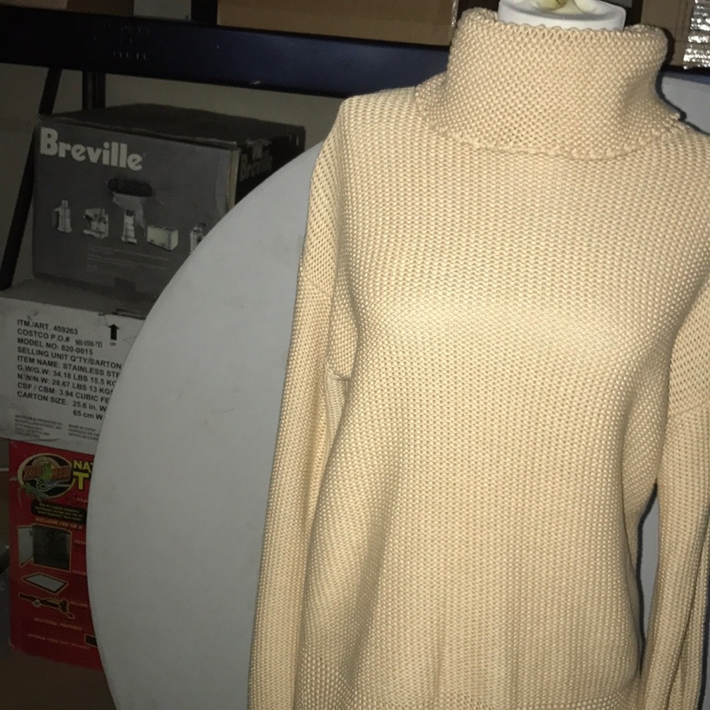 Dkny sweater