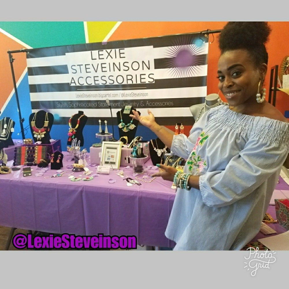 Lynsay | Personal Stylist, Jewelry Consultant🛍