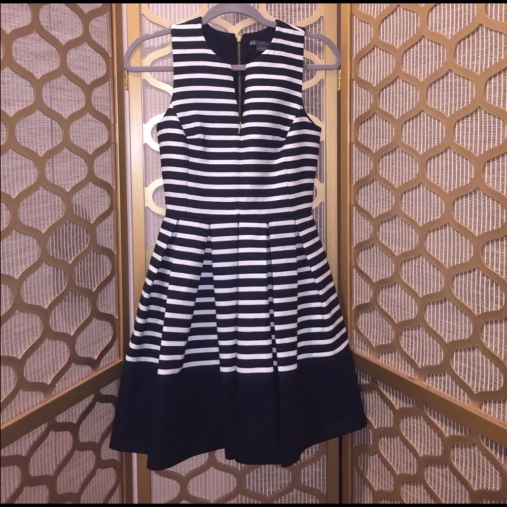 A/X stripes dress with gold zipper