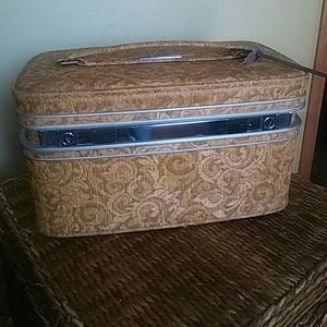 Vintage Samsonite Fashionare Train Make Up Case