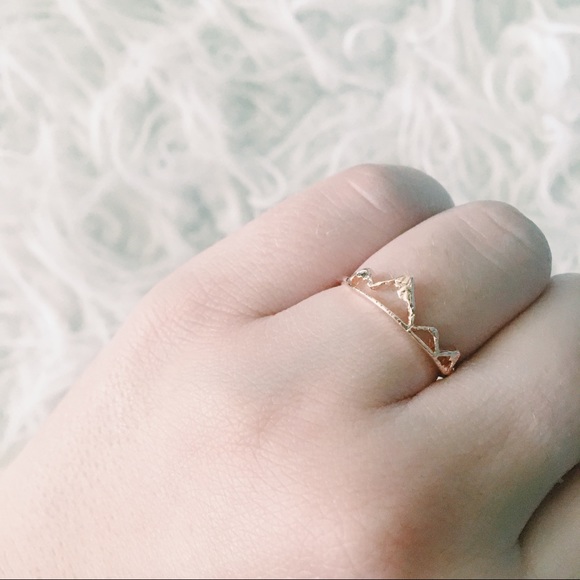 ✨RESTOCKED " the mountains call my name" ring - Picture 5 of 5