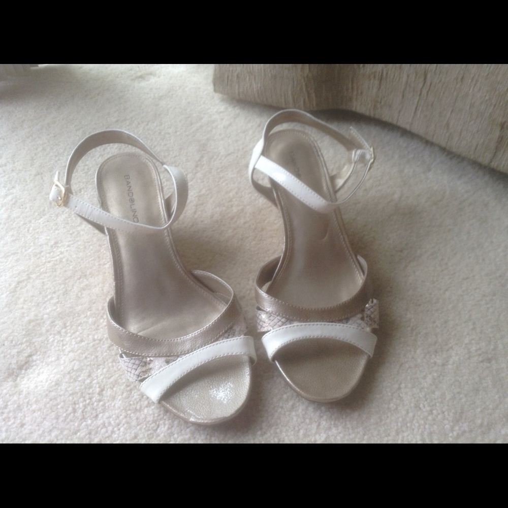 Jane Ankle-Strap Wedge