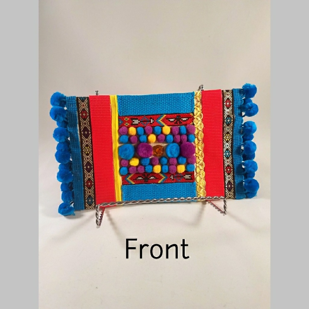 Novelty Zipper Clutch Purse