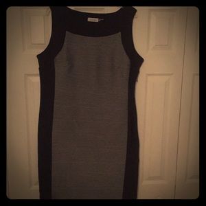 Calvin Klein 16 W dress. Side zip. Slenderizing.