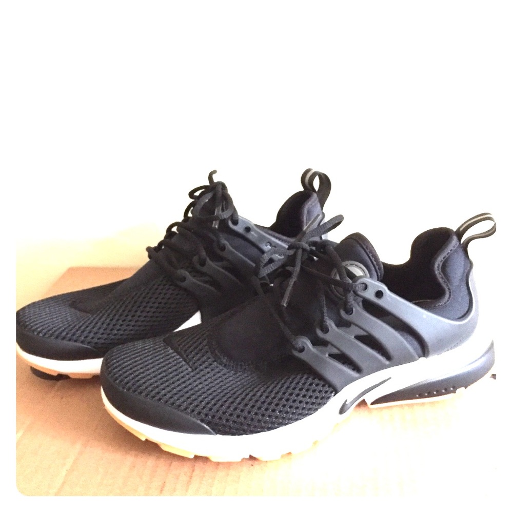 NEW Women's NIKE Air Presto Sneakers