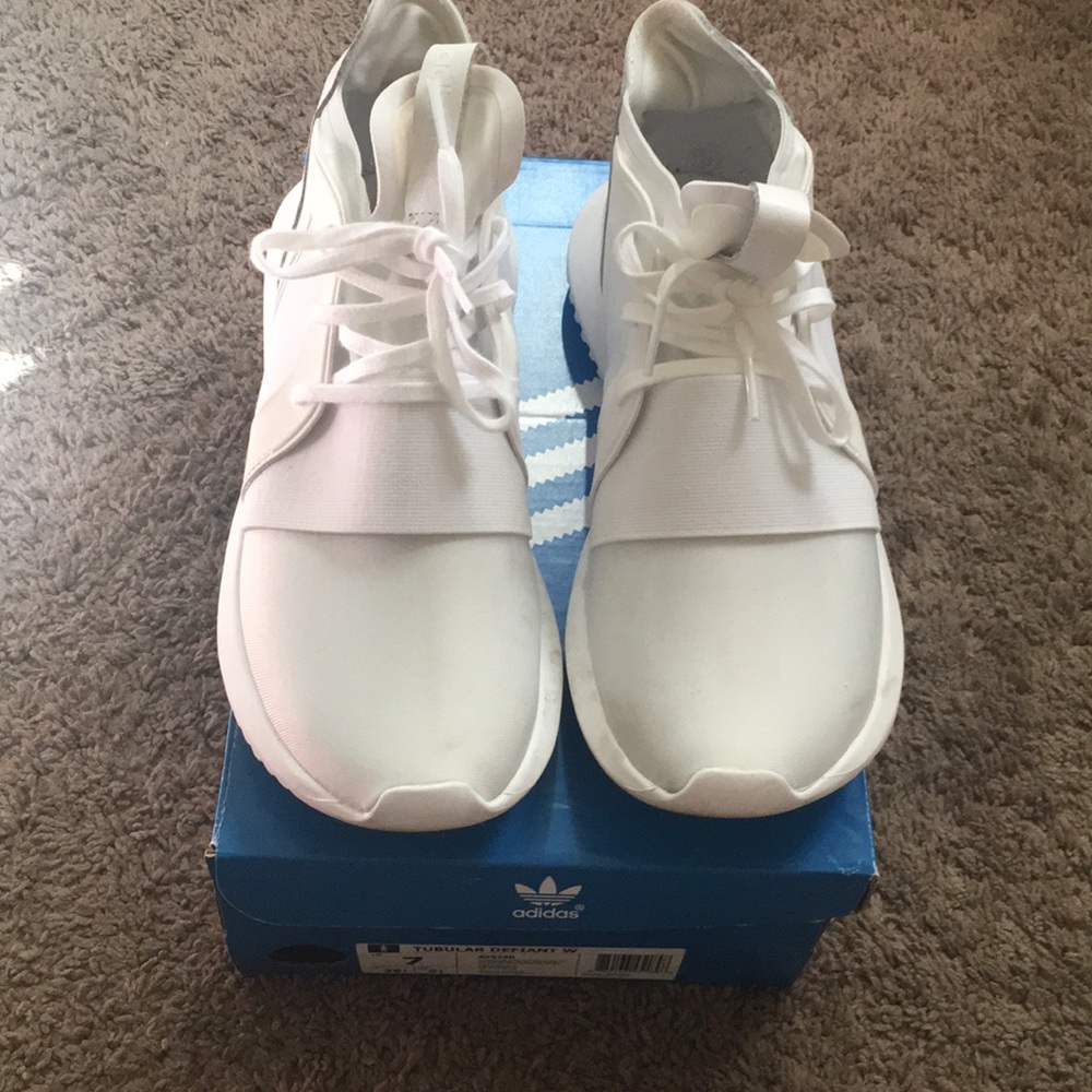 Adidas Tubular Defiant White