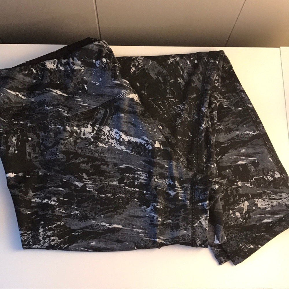 Yoga/workout leggings