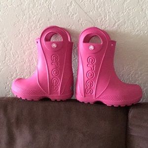 Crocs rain boots C7