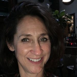 Meet your Posher, Liz