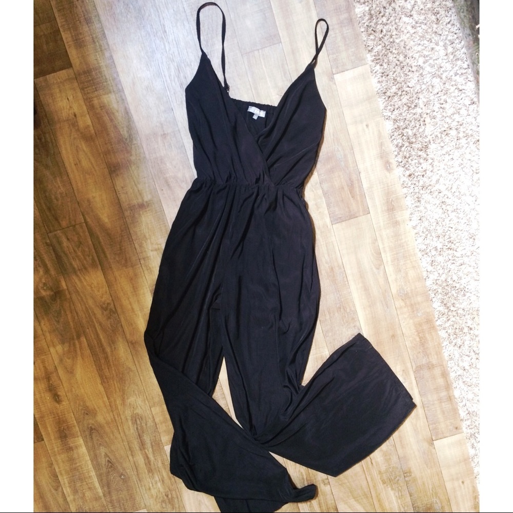 ASOS black satin-like Jumpsuit 🔥🔥