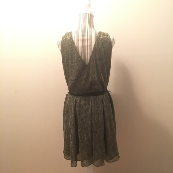 Banana Republic Metallic V Neck Dress size 8 - Picture 6 of 7