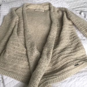 Selling to make some extra money:)