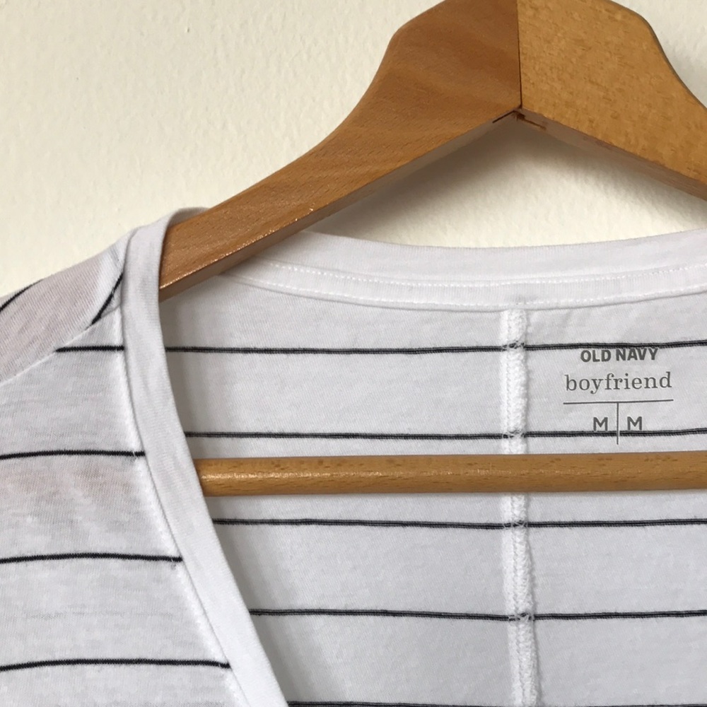 OLD NAVY boyfriend tee
