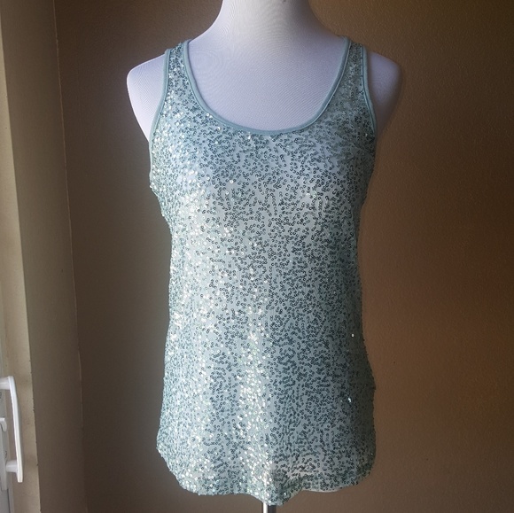 🔴SOLD🔴 Sequence Top - Picture 1 of 3