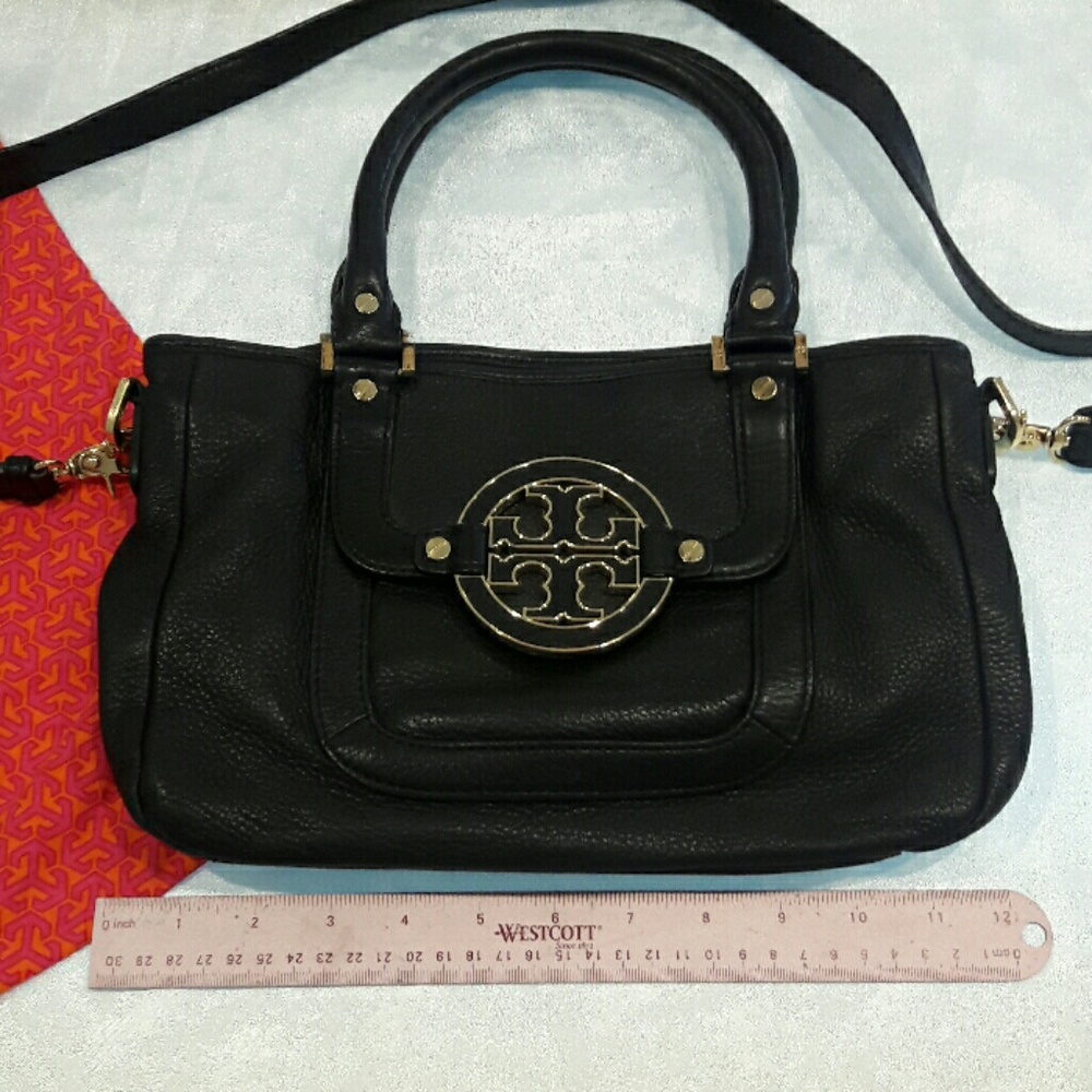 😍Authentic Tory Burch Amanda hobo black leather - Picture 8 of 8