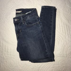 Levi 710 Super Skinnies