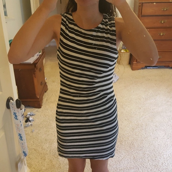 ANN TAYLOR LOFT STRIPED DRESS - Picture 2 of 5