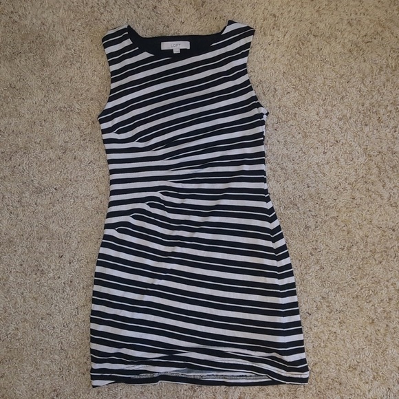 ANN TAYLOR LOFT STRIPED DRESS - Picture 3 of 5