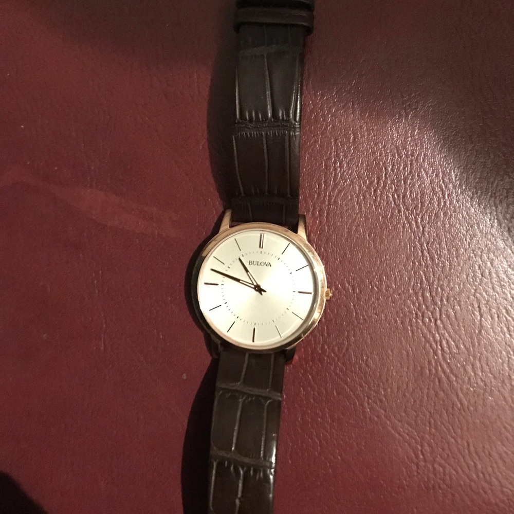 Bulova men's watch - Picture 2 of 3