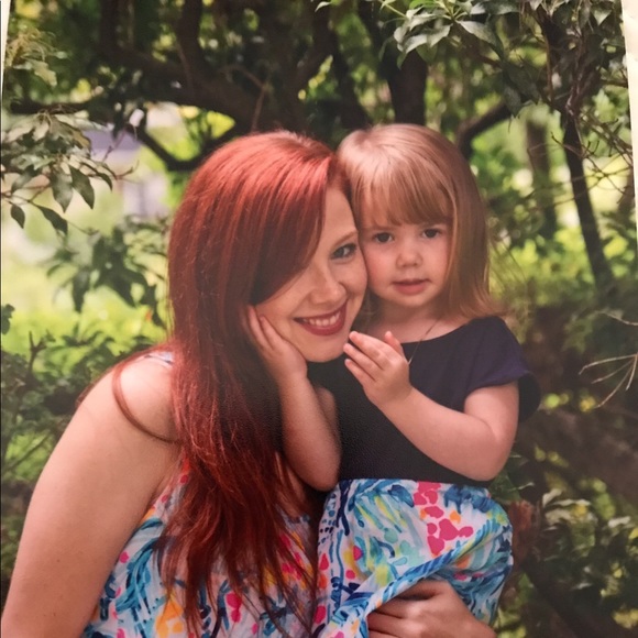Meet your Posher, Amy - Picture 1 of 1