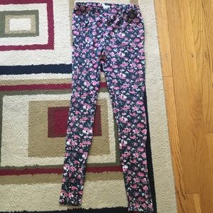 *BUNDLE* Forever 21 floral leggings.