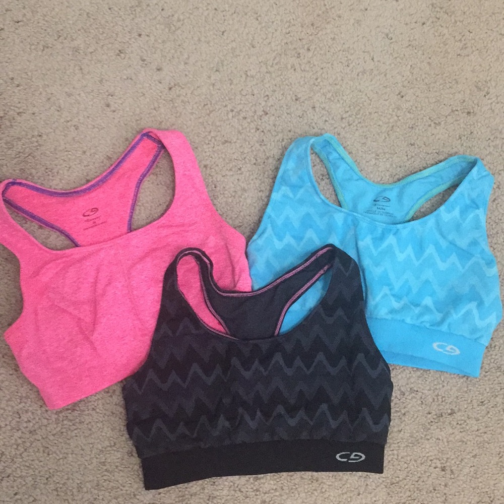 Sports bra bundle!