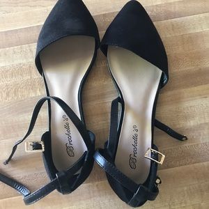 Flats w double ankle straps