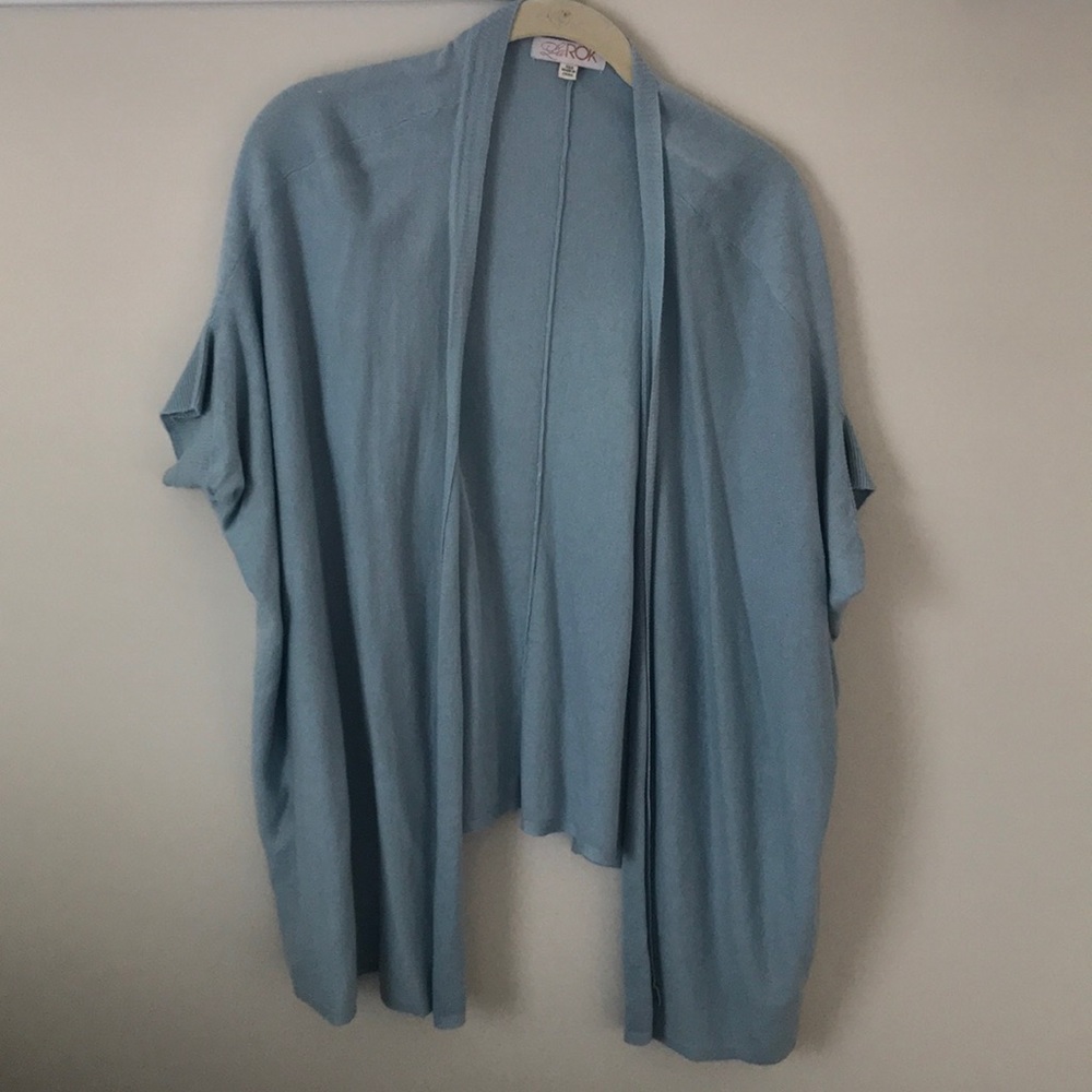 LaRok light blue short sleeve cardigan sweater