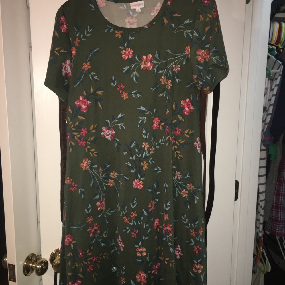 Lularoe Carly