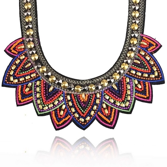 New Bohemian Embroidered Beaded Choker Necklace - Picture 3 of 6