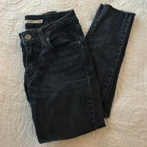 Levi's Ripped Skinny Jeans