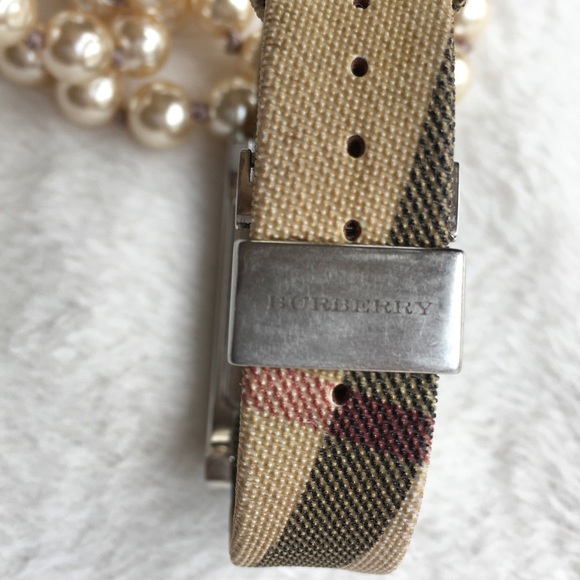 Burberry Nova Check Watch - Picture 3 of 7