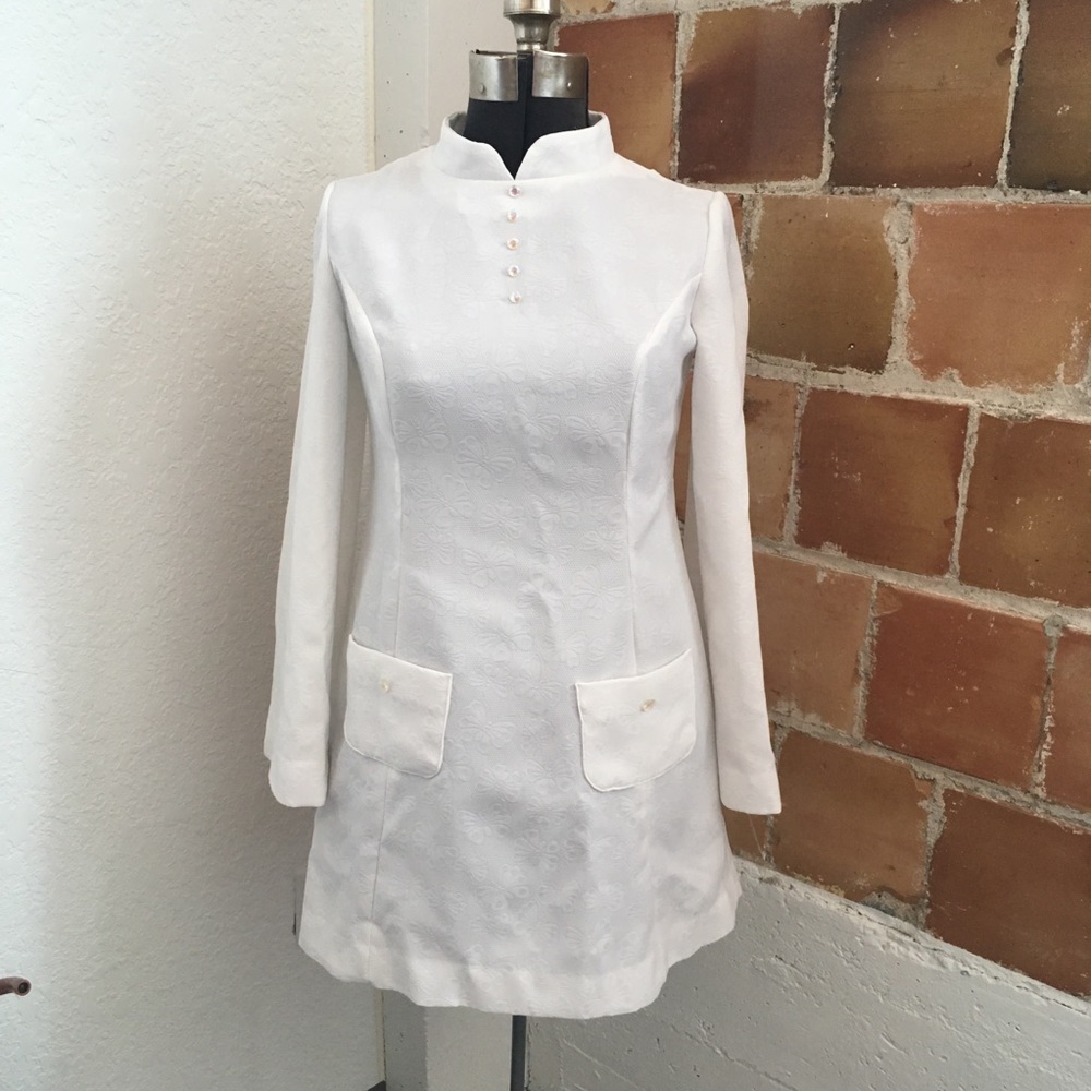 VINTAGE 60s mini mod go go dress