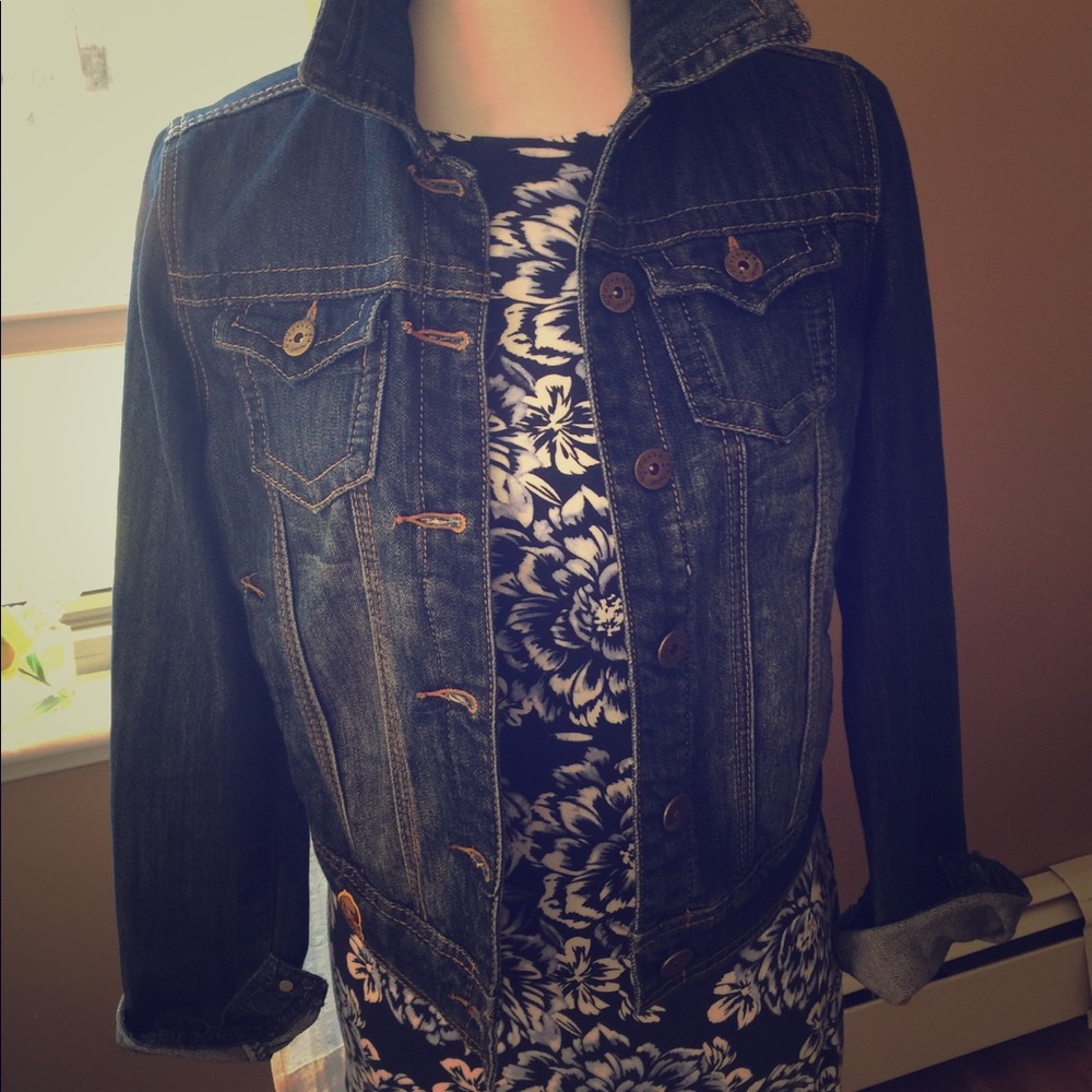 Jou jou Jean Jacket in juniors Medium (women S)
