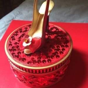 Jewel box never used