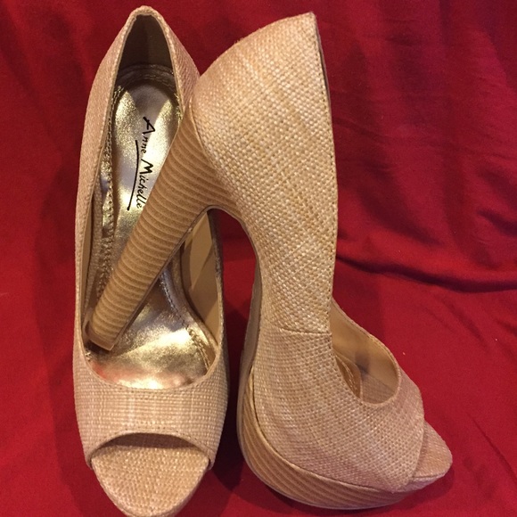 Anne Michelle Natural Peep Toe Pumps 👠 Lust-01 - Picture 4 of 7