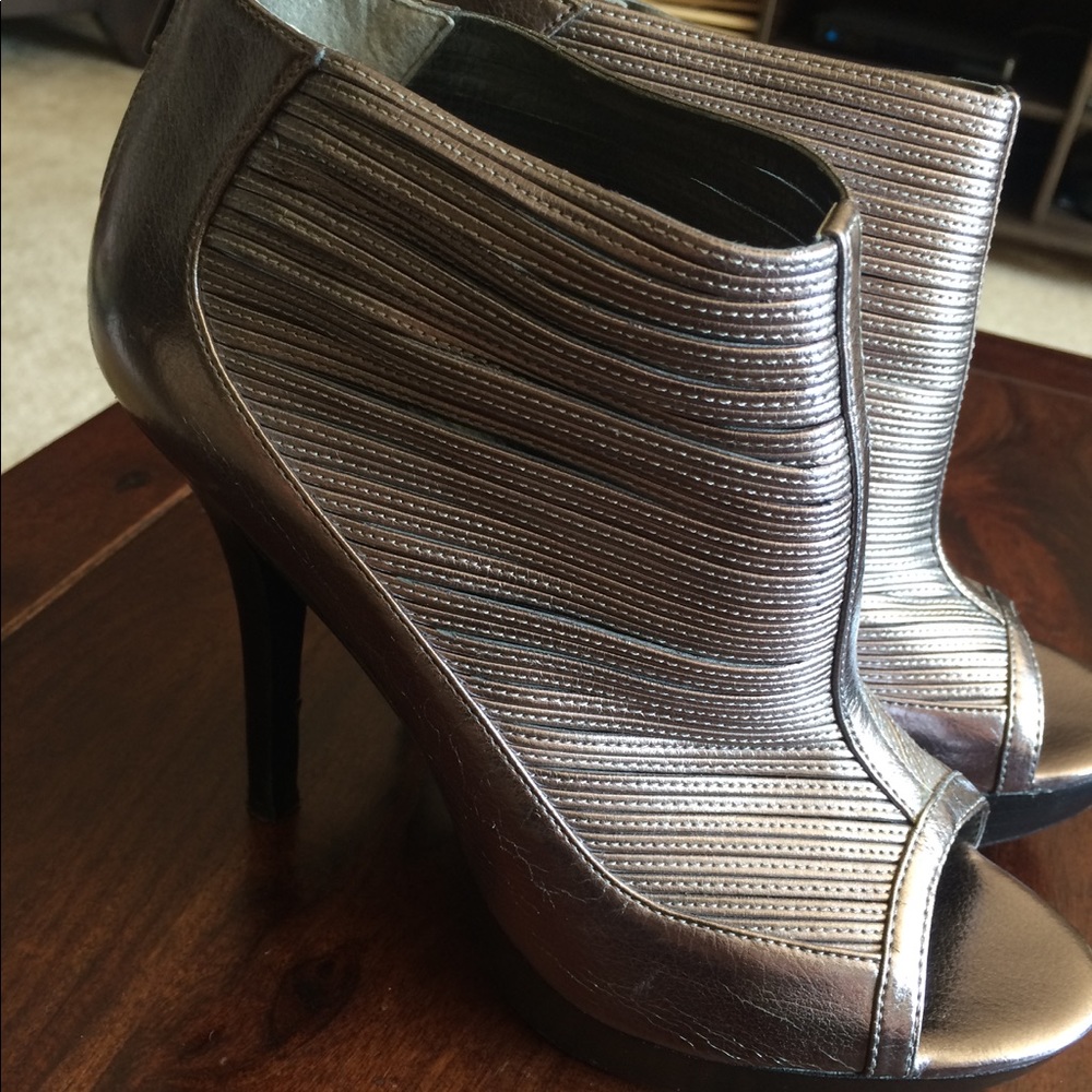 Carlos Santana High Heel Ankle Boots