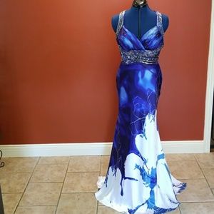 CACHET SIZE 10 PROM OR BRIDESMAID DRESS