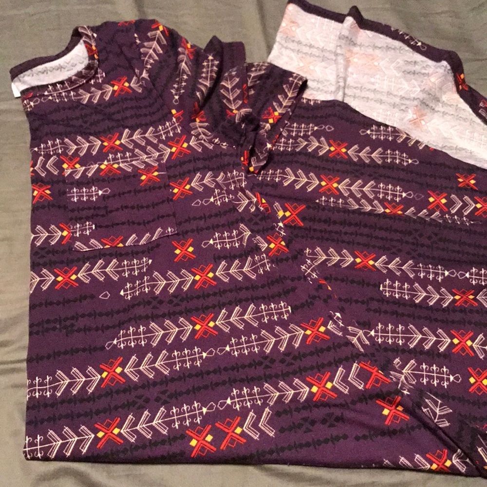 EUC Lularoe Carly