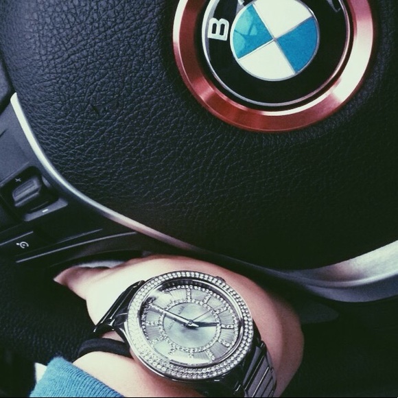 Micheal Kores watch - Picture 3 of 4