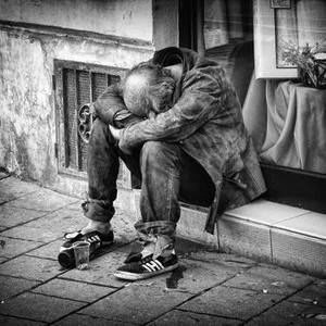 Meet your Posher, Claudia