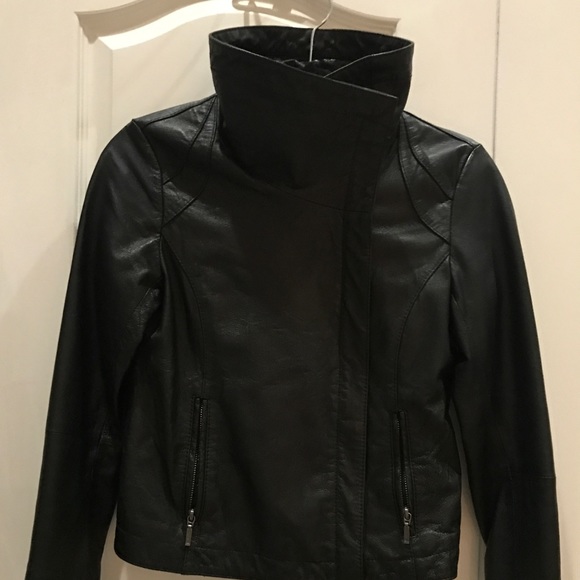 Asymmetrical Zip Black Leather Jacket - Picture 3 of 6