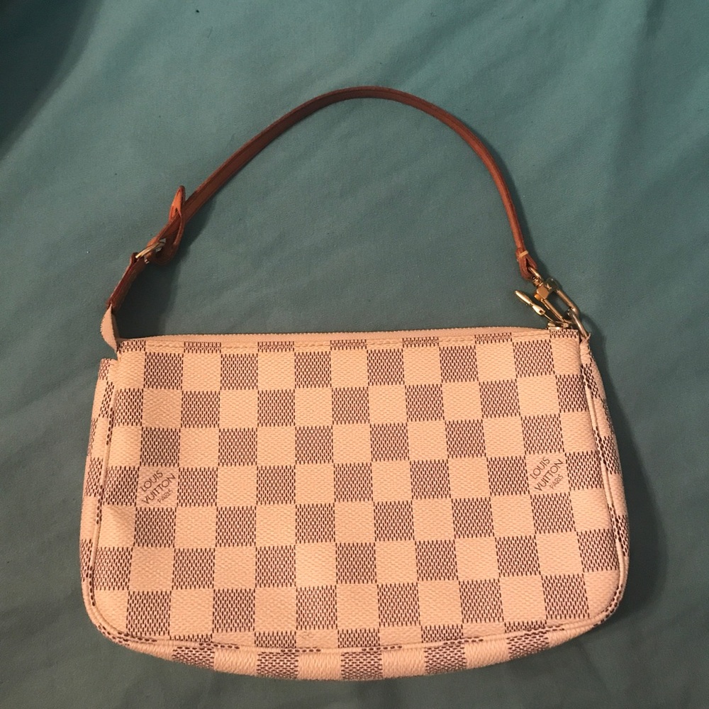 Louis Vuitton Small Purse