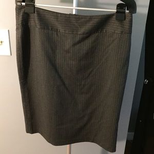 H&M high waisted pinstripe pencil skirt