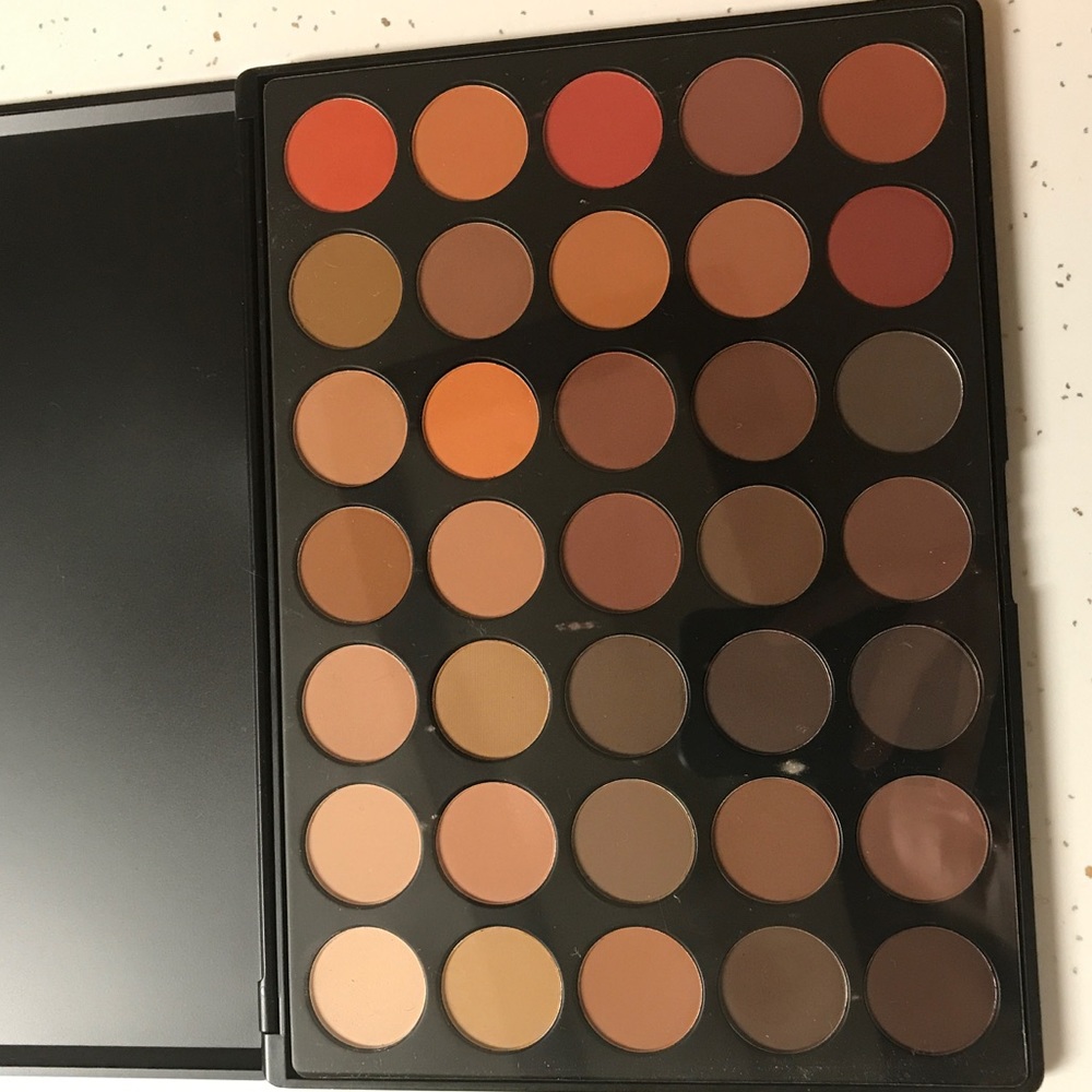 Morphe 350M eyeshadow pallet, new, never used